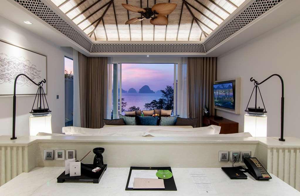 Banyan Tree Krabi Hotel Екстериор снимка